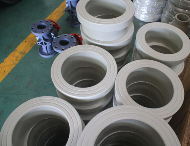 Long-Lasting PP-H Flange Adaptors for Industrial Pipeline Systems