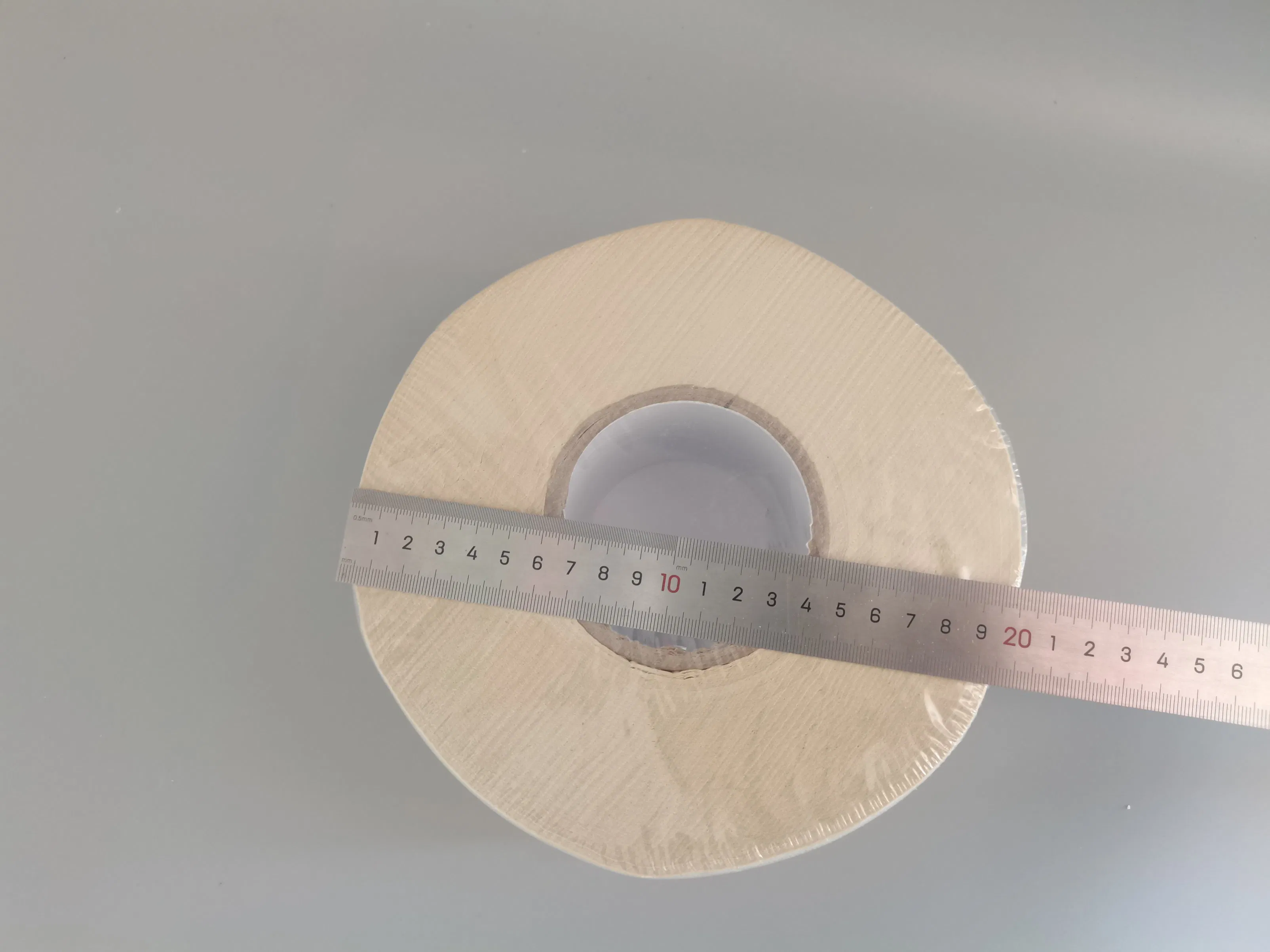 100%Virgin Pulp High Quality Natural Color Factory Price for Household Kitchen Maxi Roll