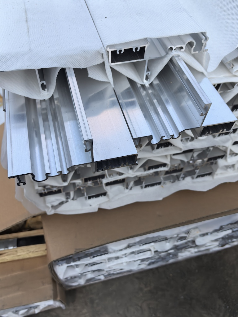 Factory Directly CNC High Precision Aluminum Cross Beam for Laser Machine