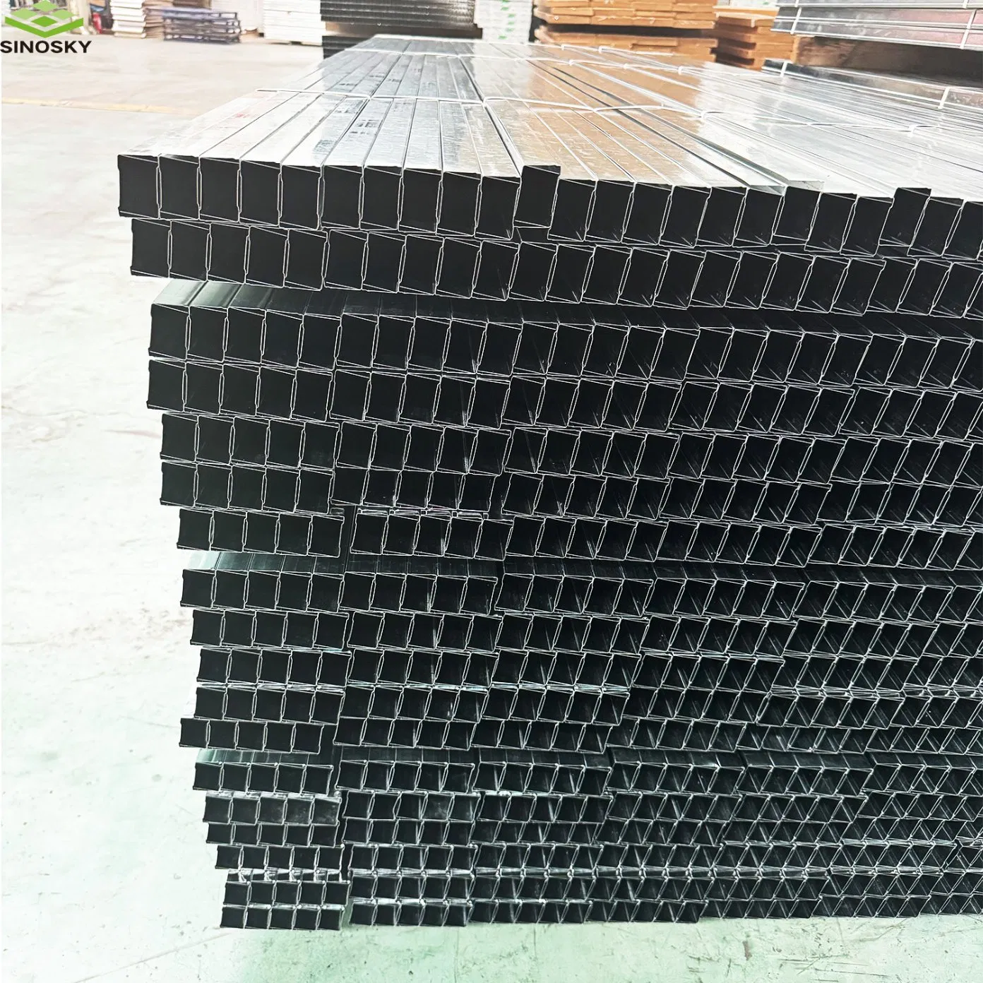 Hot Sale Galvanized Steel Light Steel Keel Steel Structures Main Runner for Gypsum Board/Calcium Silicate Board
