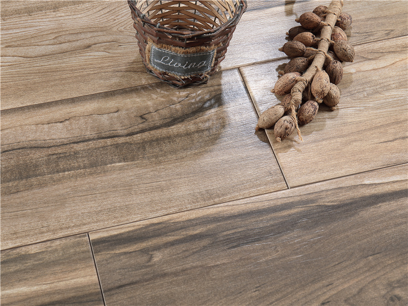 Керамическая плитка под сарайную доску