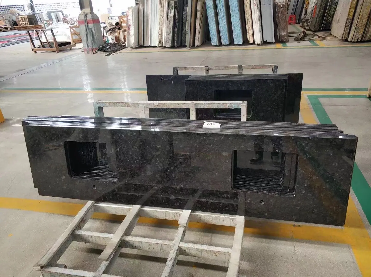 Polished Angola Brown Marble Countertop for Project