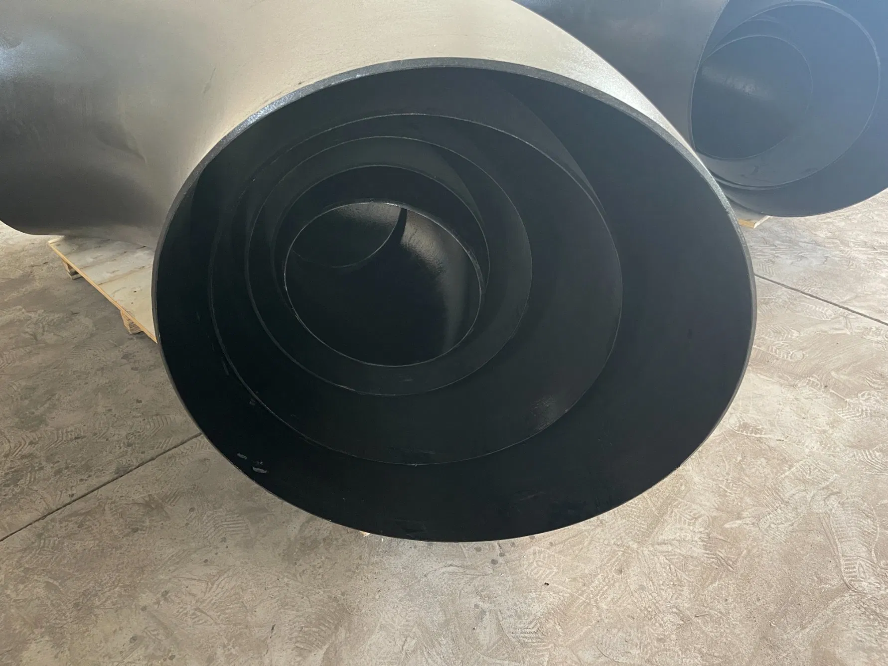 Black 90 Degree Lr Elbow Galvanized Alloy Steel Elbow Reducing Shape