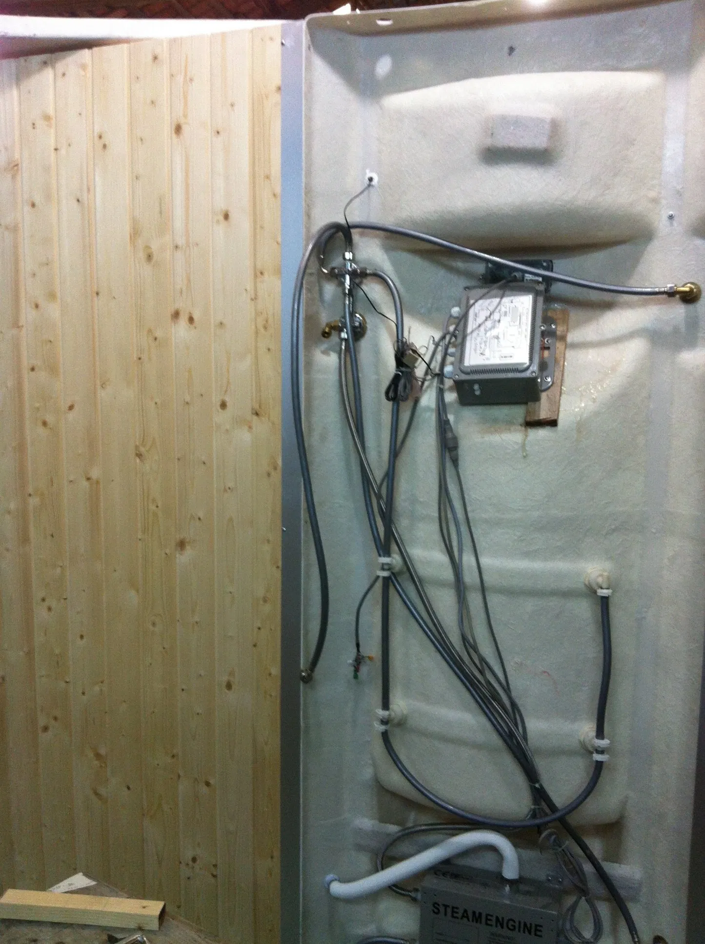 Парная комната с паровым прогревом 1700x1200 мм