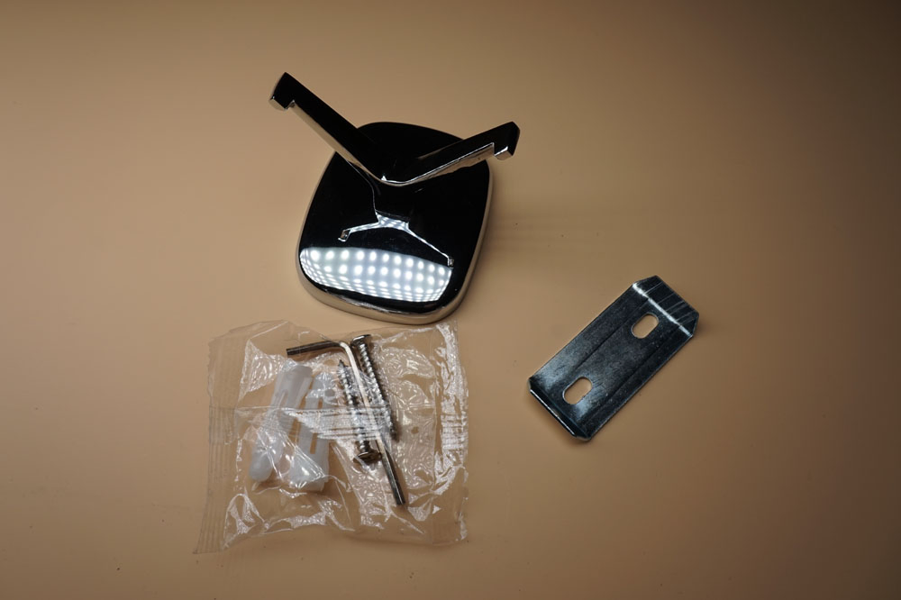 Настенный двойной крючок для одежды хром 6013