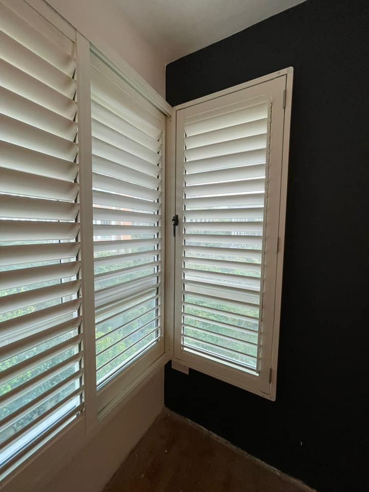 Cbmmart As2047 Australian Standard Tempered Glass Blind Windows Aluminum Window Shutters