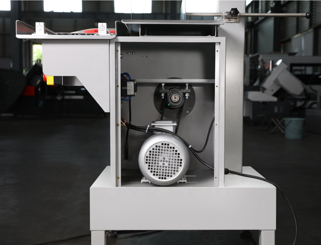 Станок ленточнопильный горизонтальный универсальный дерево/металл MJ-345B