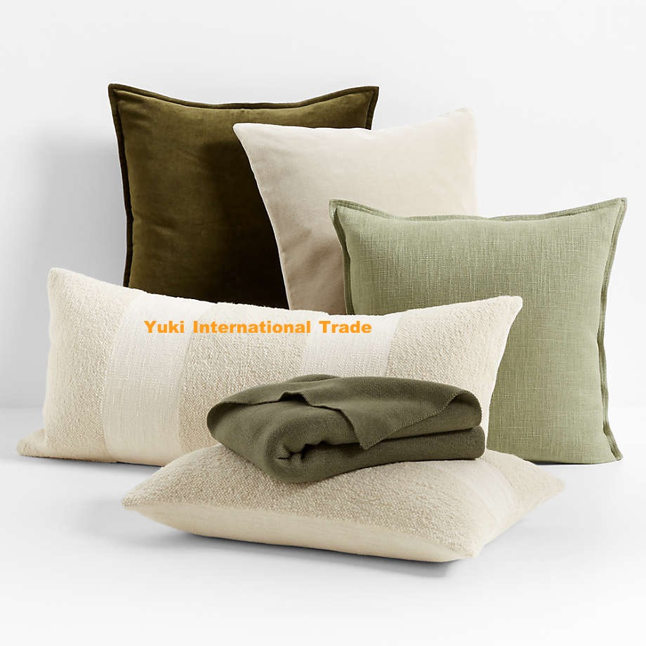 Yuki Home Decor Velvet Throw Pillow Case Cover Wholesale Pillowcases
