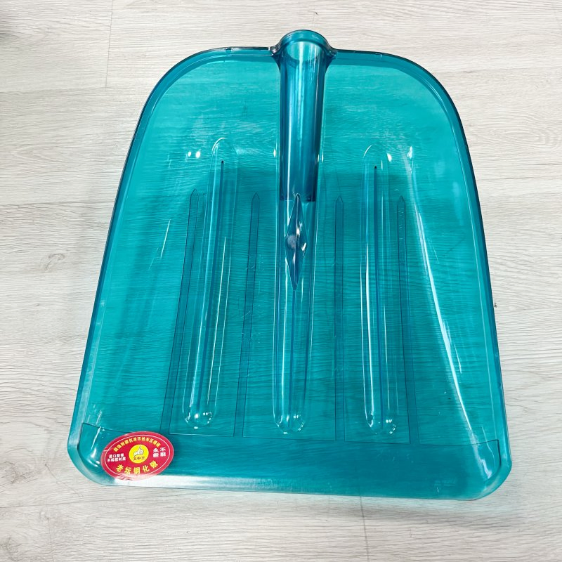 Wholesale PP Plastic Snow Shovel for Garden Farming in Winter