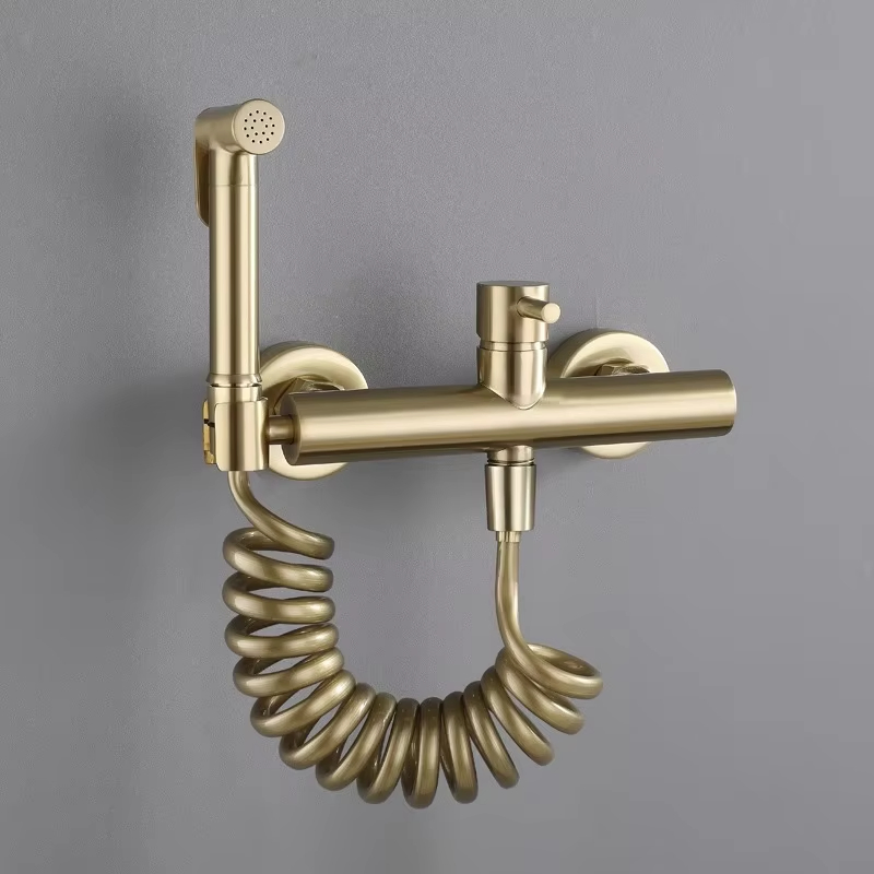 Luxury Modern Toilet Hand Shower Bidet Shattaf Sprayer Set Wall-Mounted Handheld Bidet Spray Gun Female Washer Bidet Faucets