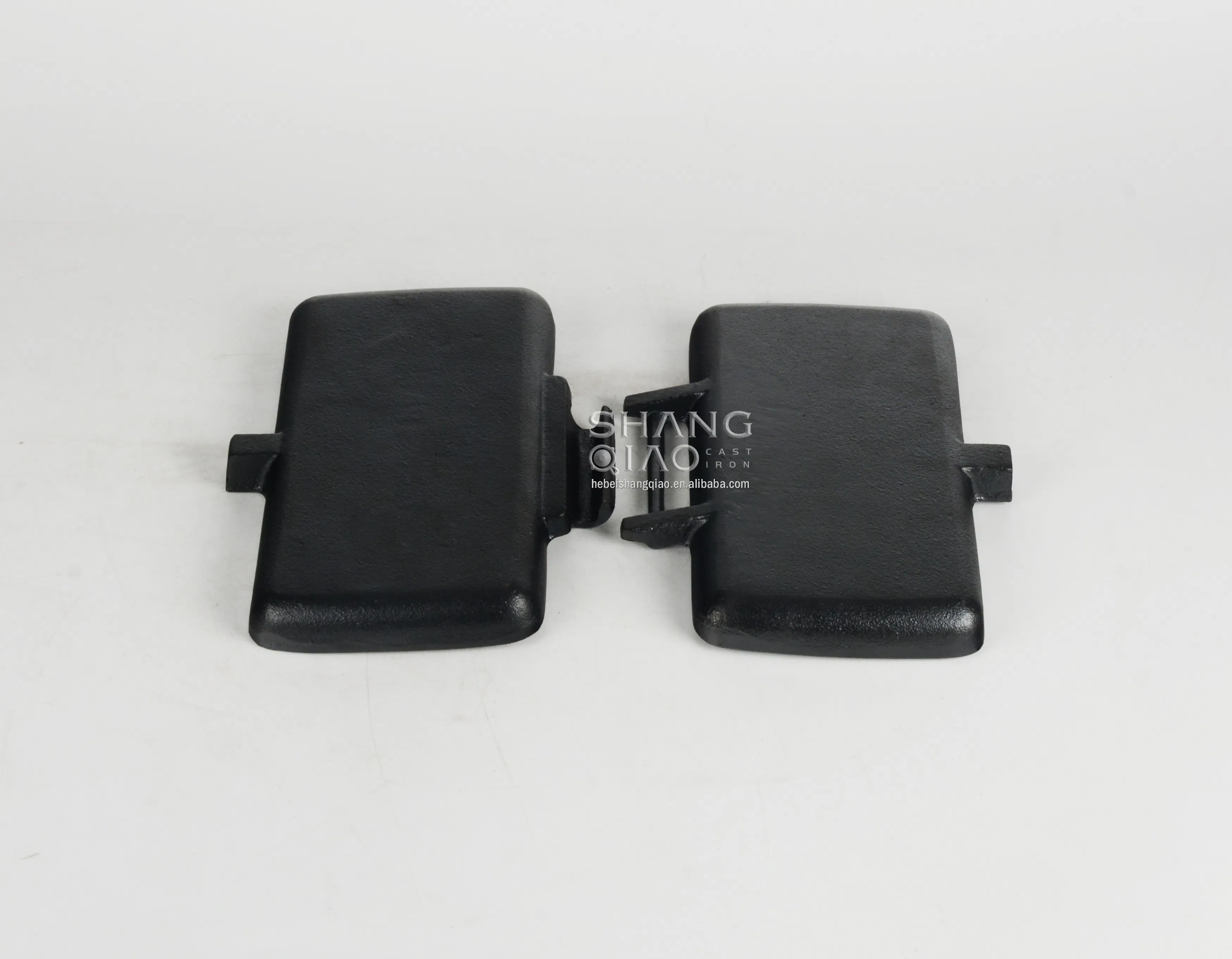 High Quality Pre-Seasoned Waffle Pan Bread Toaster Camping Cooker Jaffle Cast Iron Outdoor Using Cast Iron Sandwich Maker