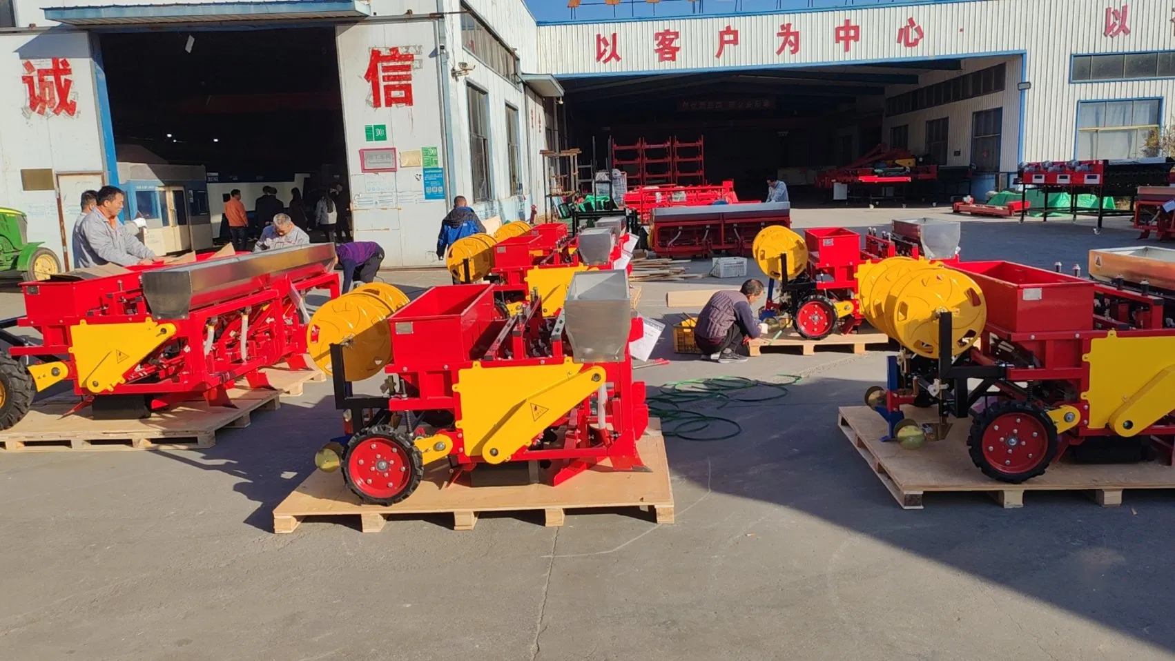 Сеялка для чеснока 2BSXB-4 с опциями