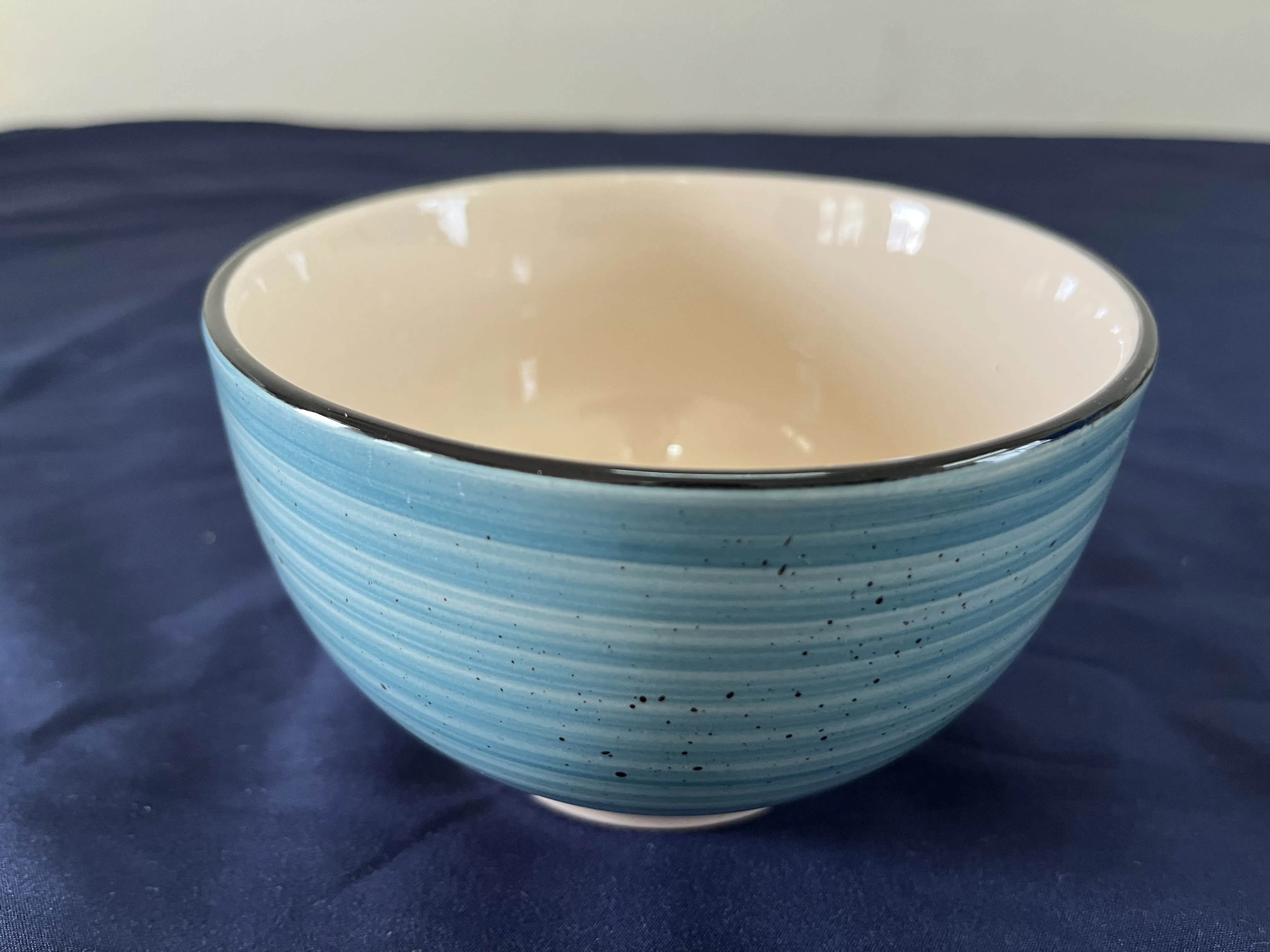 Blue Cross Grain (light brown bottom) Smooth Ceramic Bowl and Plate 4-Piece Set Can Be Customized