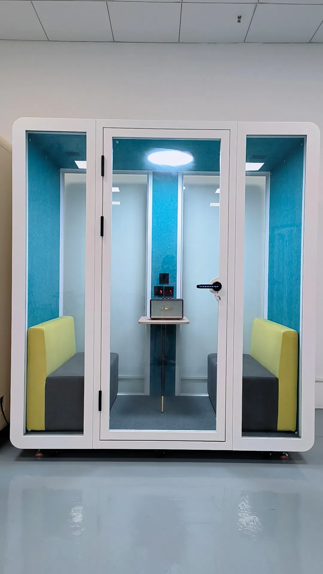 Large Acoustic Meeting Pod Office Pod for Enhanced Quiet Environments