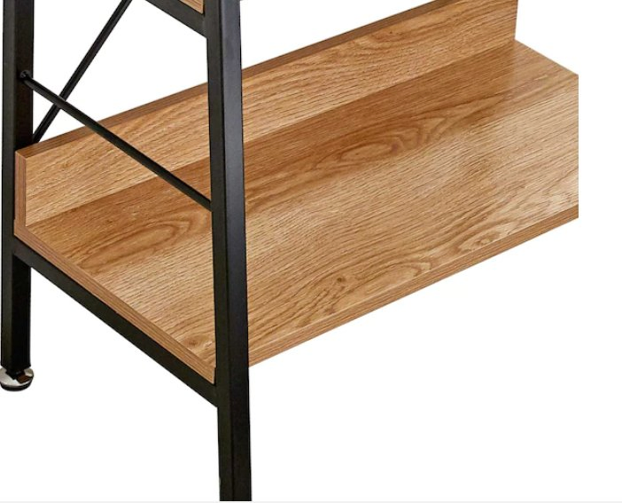 Деревянная настенная полка для гостиной