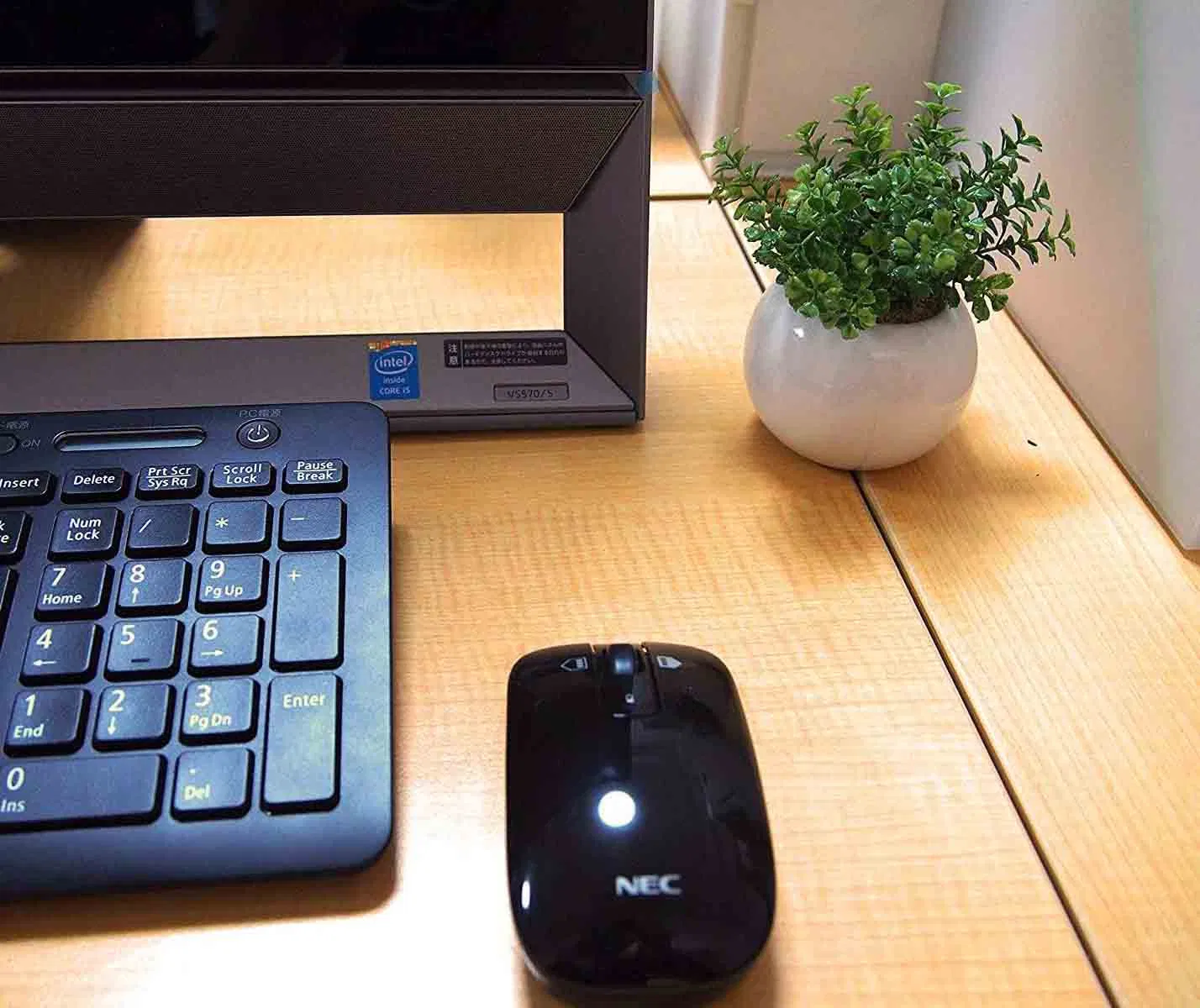 New Design Mini Ceramic Flower Pot for Home Decoration