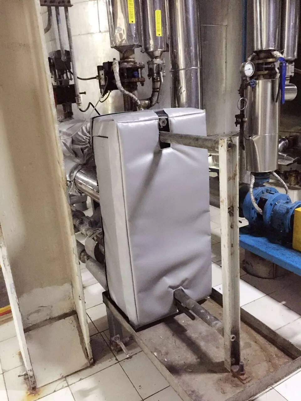 Aluminu Material Removable Pneumatic Thermal Insulation Jacket