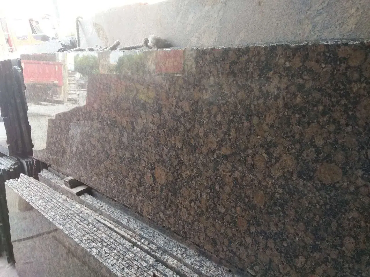 Natural Stone black/white/grey polished/honed/flamed/Brushed/Sawn Baltic Brown Granite Slabs for interiors/ exterior/outdoor floor/wall