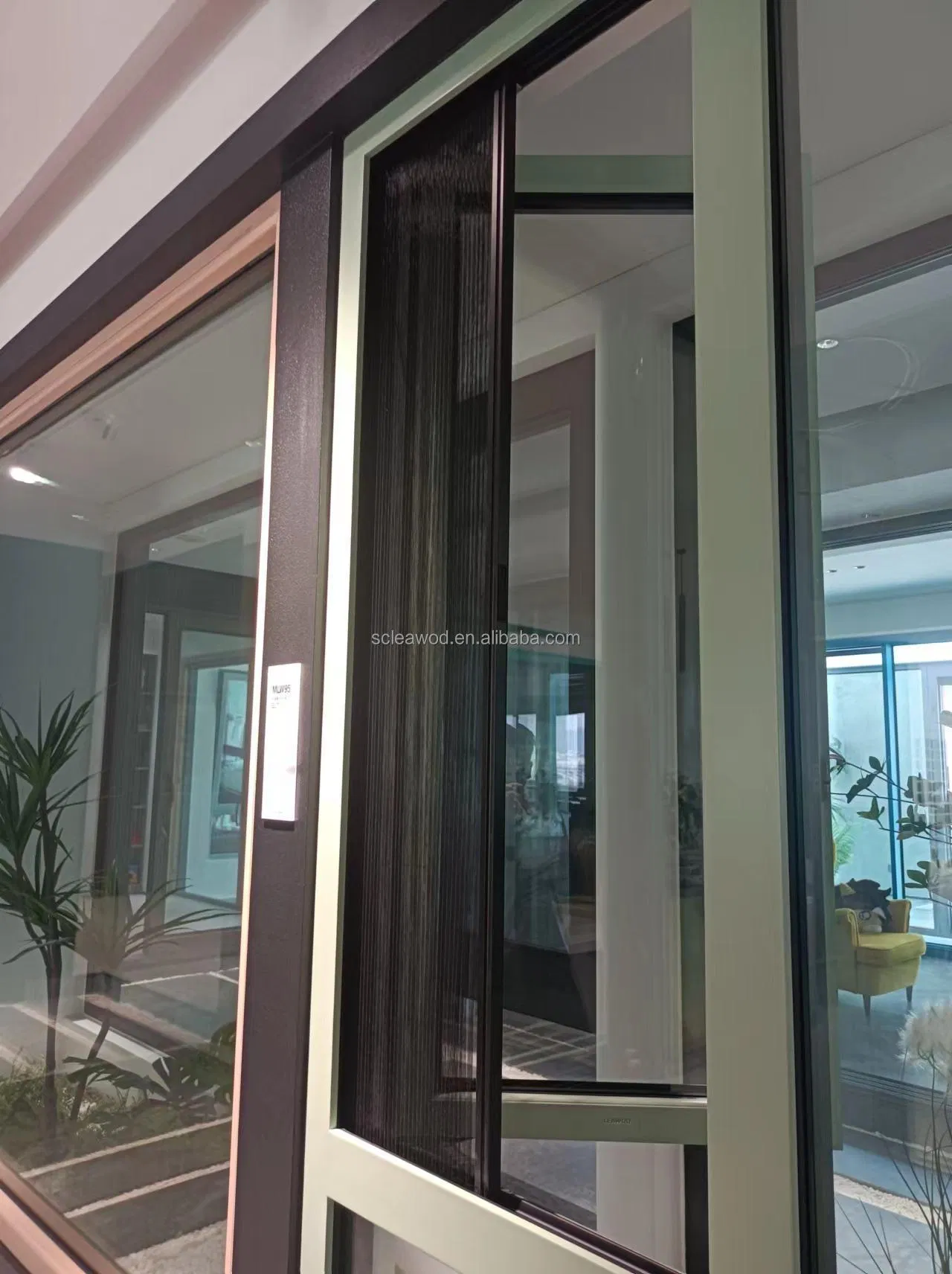 Thermal Break for Energy Efficiency Oak Clad Aluminum Window for Villa Project