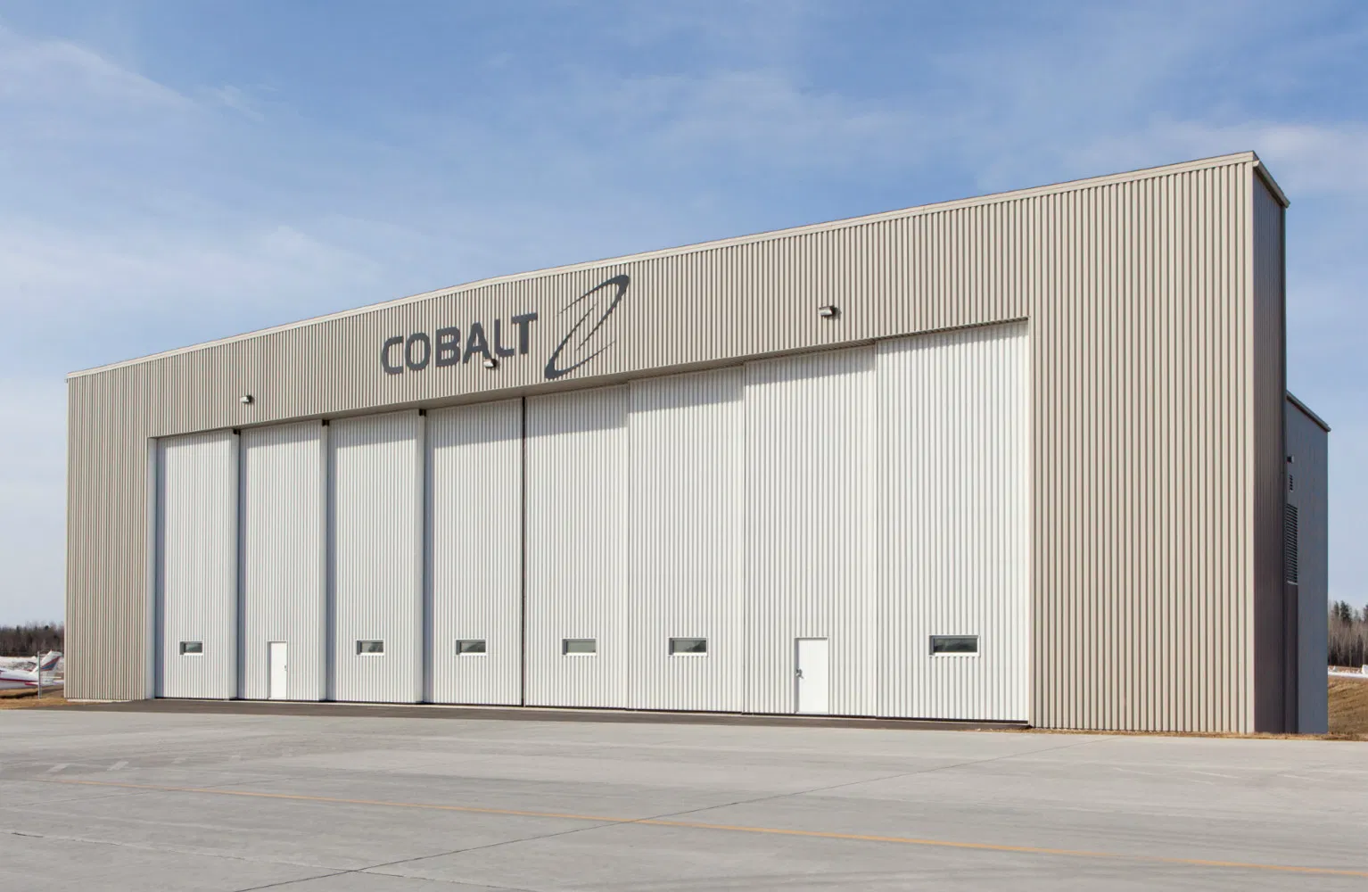 Pre Engineered Building Large Span Customized Prefabricated Metal Frame Light Steel Structure Construction Buildings Hangar Shed Storage Warehouse