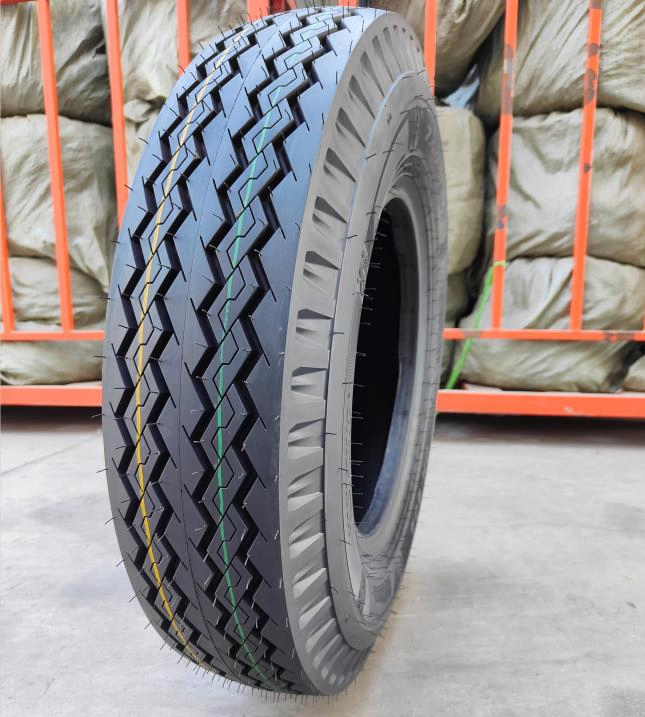 Грузовая шина Haulking TBB/TBR/LTB 700-16, 900-20, 1100-20