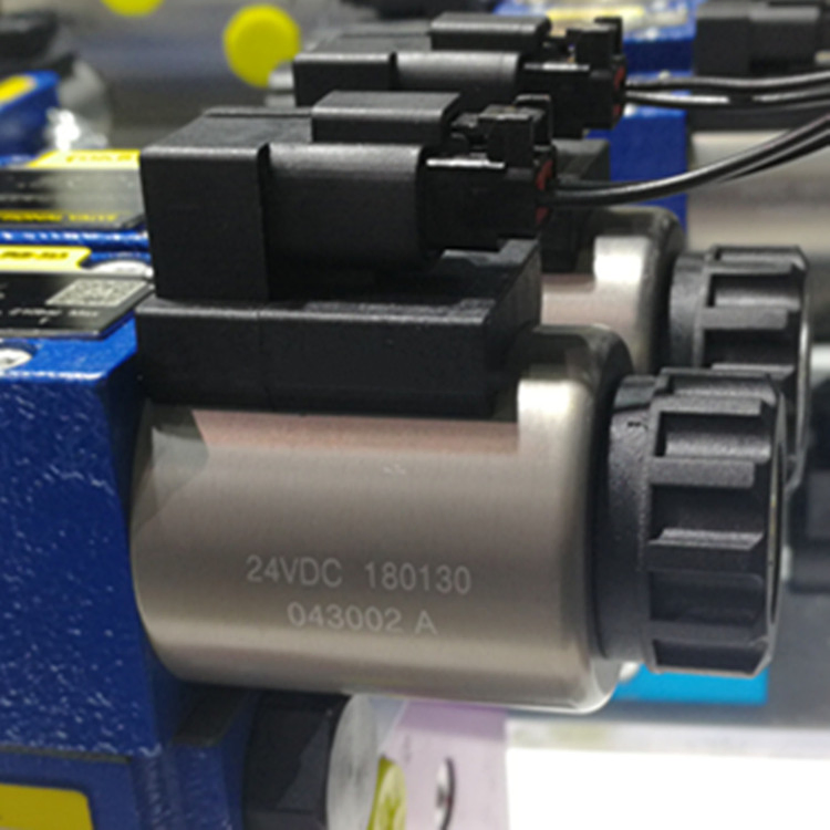 Соленоидный клапан Sany Crane Coil 24VDC 170708