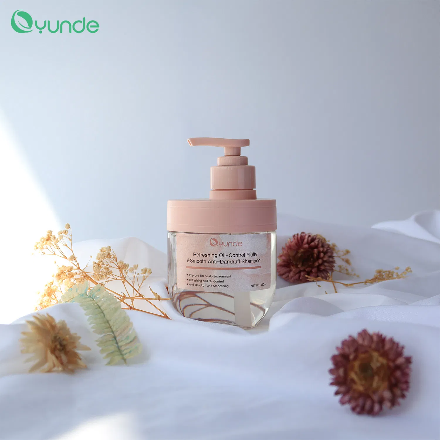 Refreshing and Oil Control Fluffy and Smooth Anti-Dandruff Shampoo