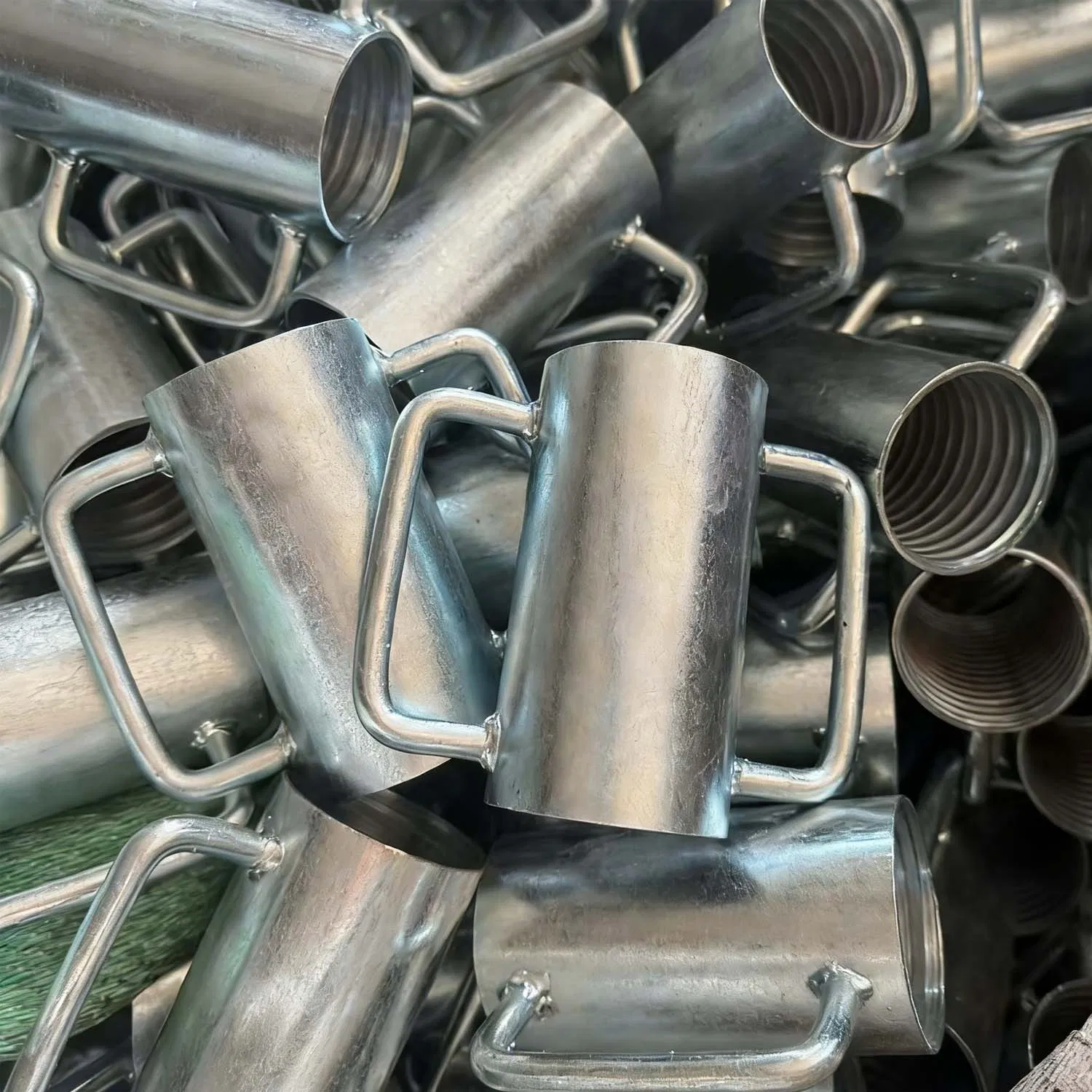 S235jr Q235 DIN En1065 Electro-Galvanized Light-Duty Shoring Adjustable Steel Prop Scaffolding