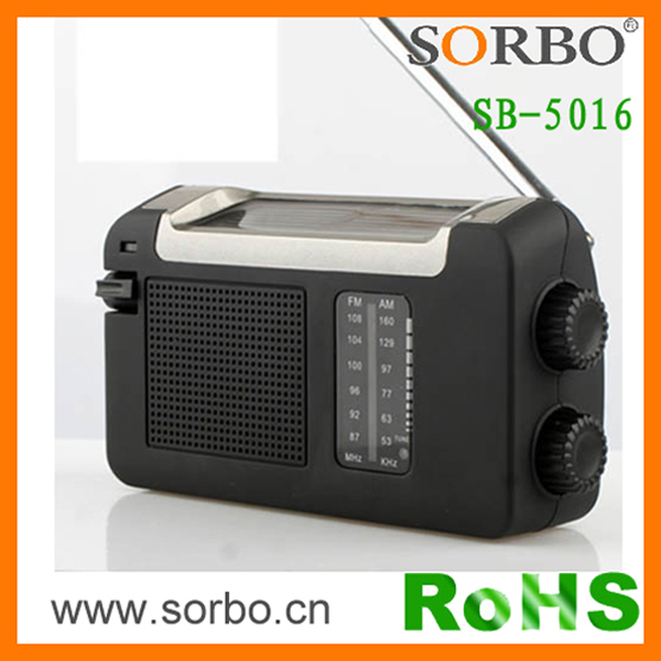 Retro Solar Crank Dynamo Am/FM Radio