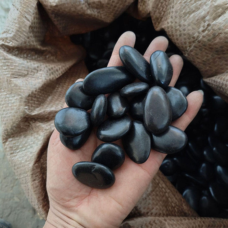 Black Polished River Stone Natural Pebbles and Stones Hot Sale Price