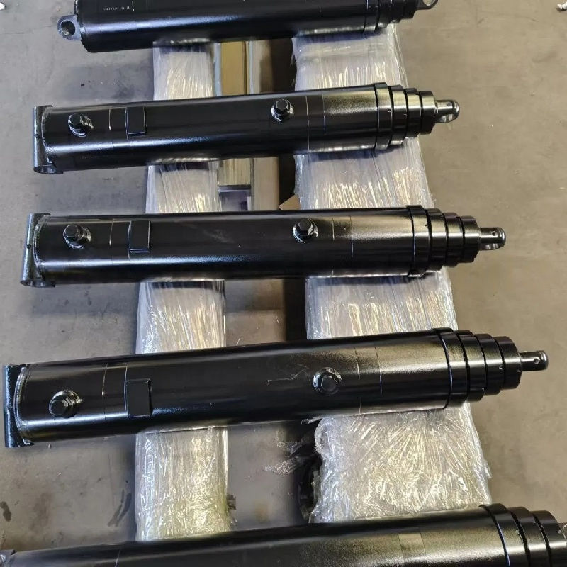 Гидравлический цилиндр многоступенчатый для самосвала