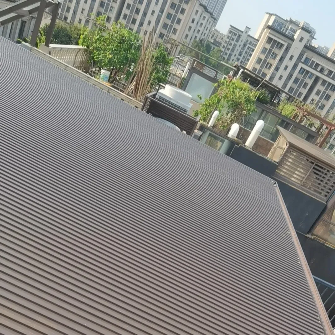 Superior Finish Waterproof Metal Panels for Commercial Roofing Solutions
