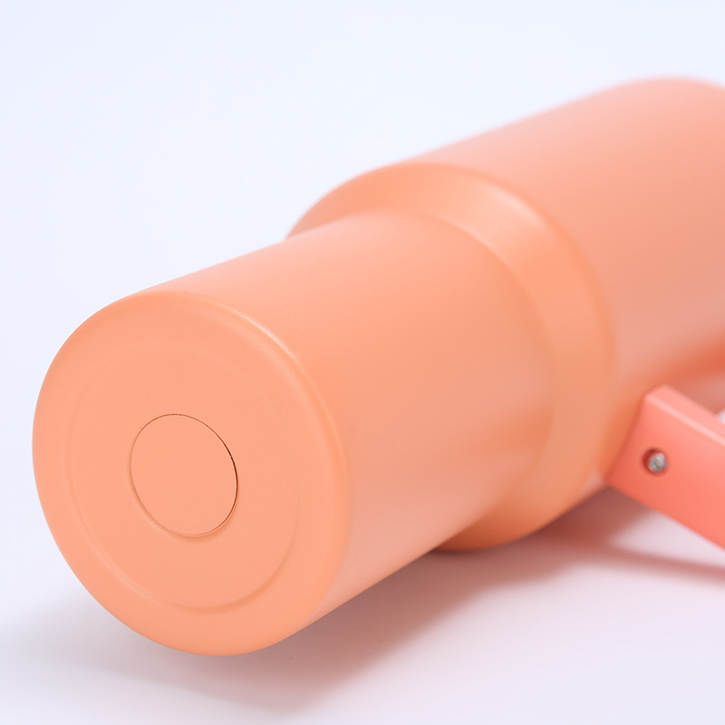 Wholesale Outdoor Double-Layer Insulation Drink Mug 40oz 304 Stainless Steel Car Cup Bar Vacuum Insulated Thermo Vacuum Flask Water Bottle with Handle Straw