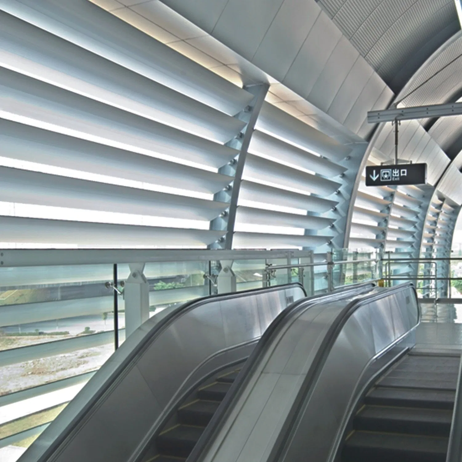 Exterior Aluminium Sun Louver for Metro Station Facades