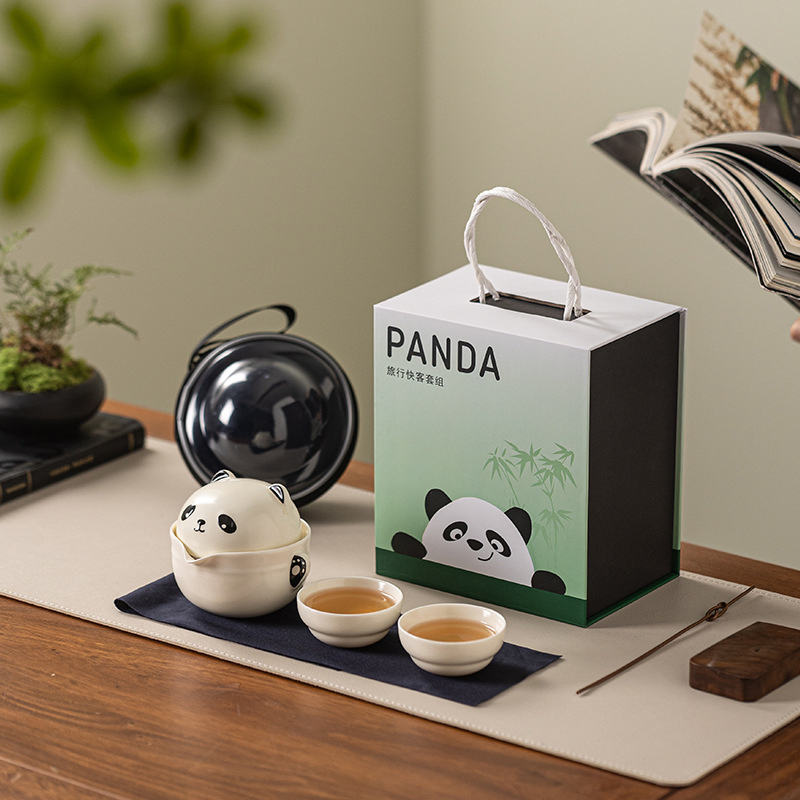 Дорожный чайный набор Panda с 2 чашками