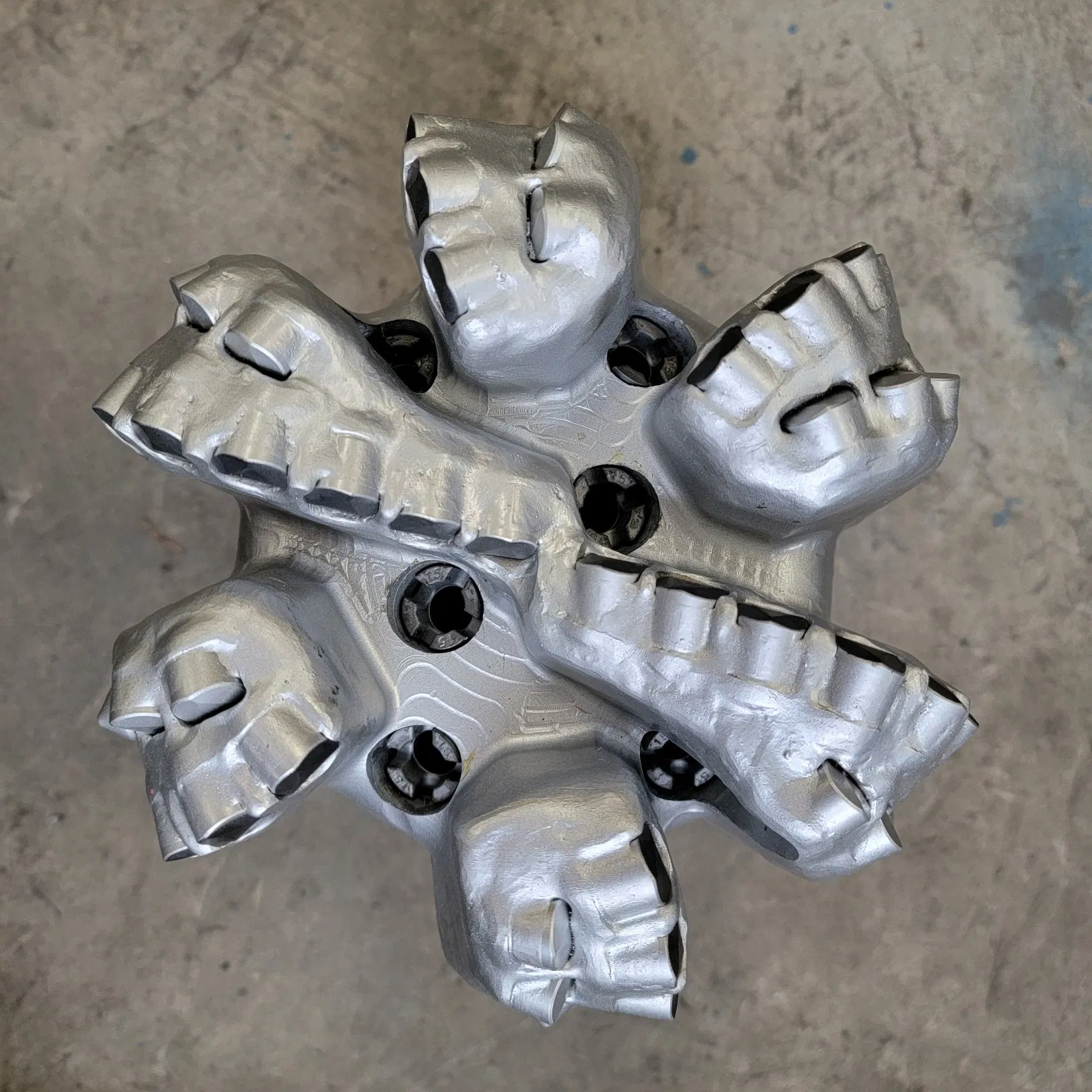 8.5 Inch (215.9mm) Diamond Fixed Cutter PDC Drill Bit for Oil Gas Mine Well