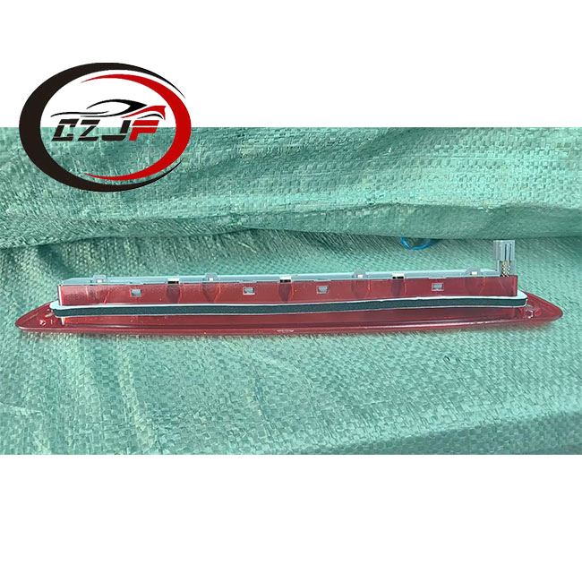 Стоп-сигнал для Mercedes Sprinter 2006-2019 (A9068200456)