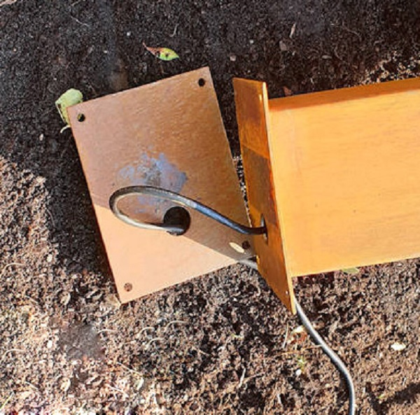 Urban Corten Steel LED Bollard Light L-Shaped Rusty Path Lights