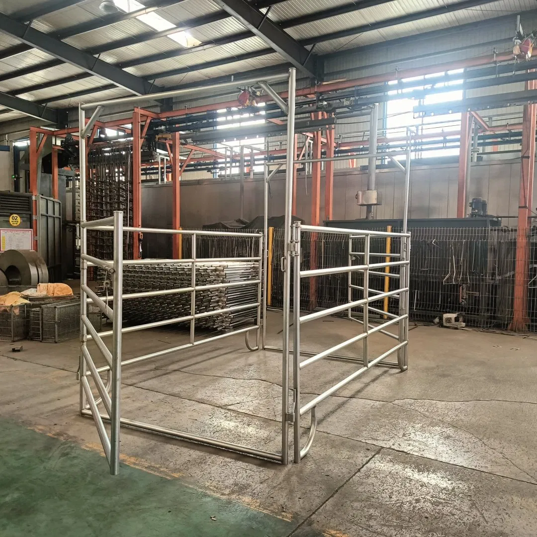 Wholesale Galvanized Grassland Wire Mesh Fence / Sheep / Field / Deer/ Farm Livestock Panel Fence Cattle Fence Corral Panel Strength Welded Steel Tube Fence