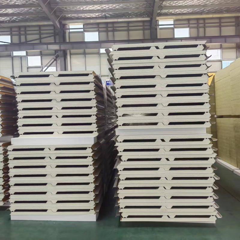 PU/PIR/EPS/Rockwool Low Cost Insulation Fire Proof Wall/Roof Composite Sandwich Panel Building Material
