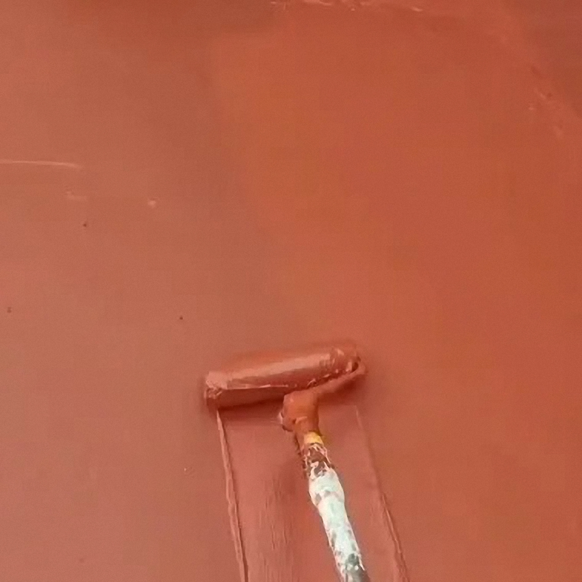 Versatile Red and Grey Rubber Coating for Effective Waterproofing for Cement Roof