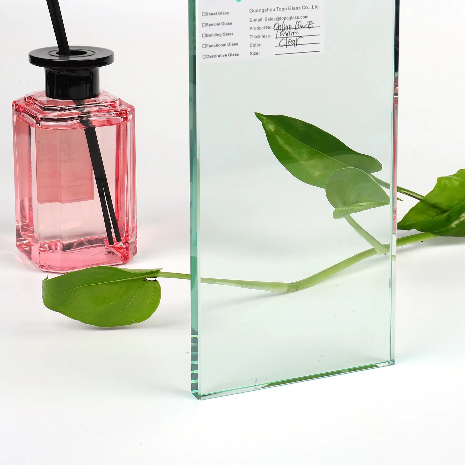 3.2mm-15mm Energy Efficient Low-E Coated Glass (LE-TP)