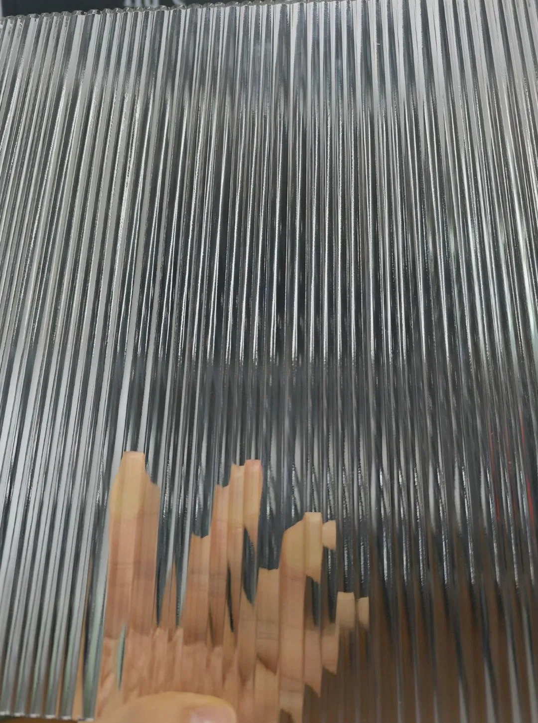 8mm Thick Heavy Duty Reeded Glass