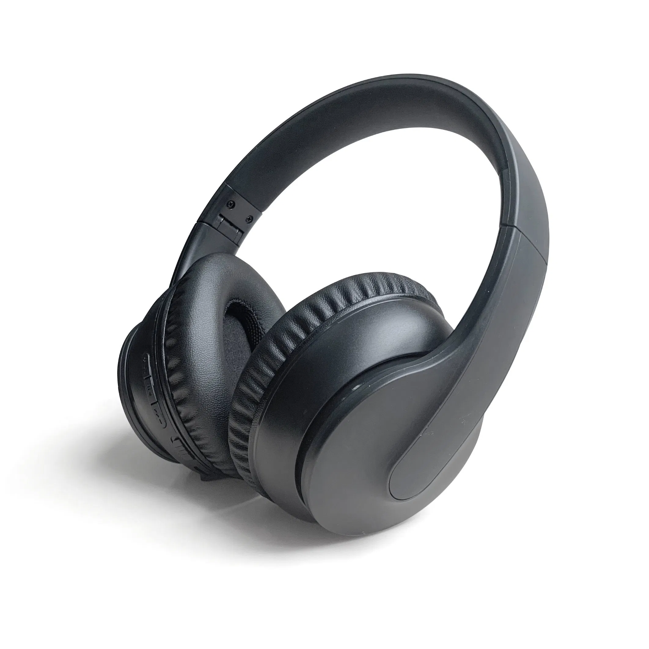 Professional Wireless Headphones for Clear Radio Audio Transmission