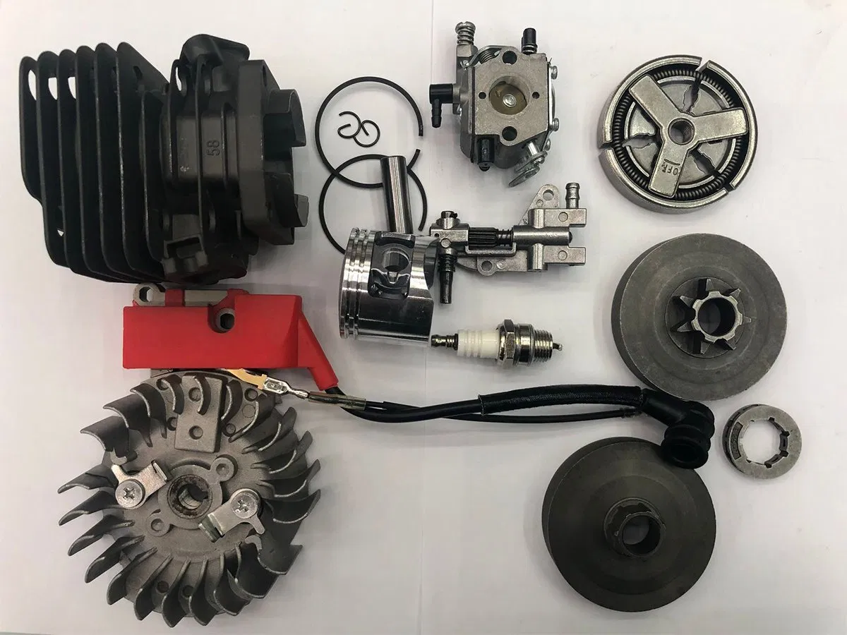 58cc Wood Cutting Machine Chainsaw 5800 Petrol Professional Gasoline Gas Chain Saw for Sale