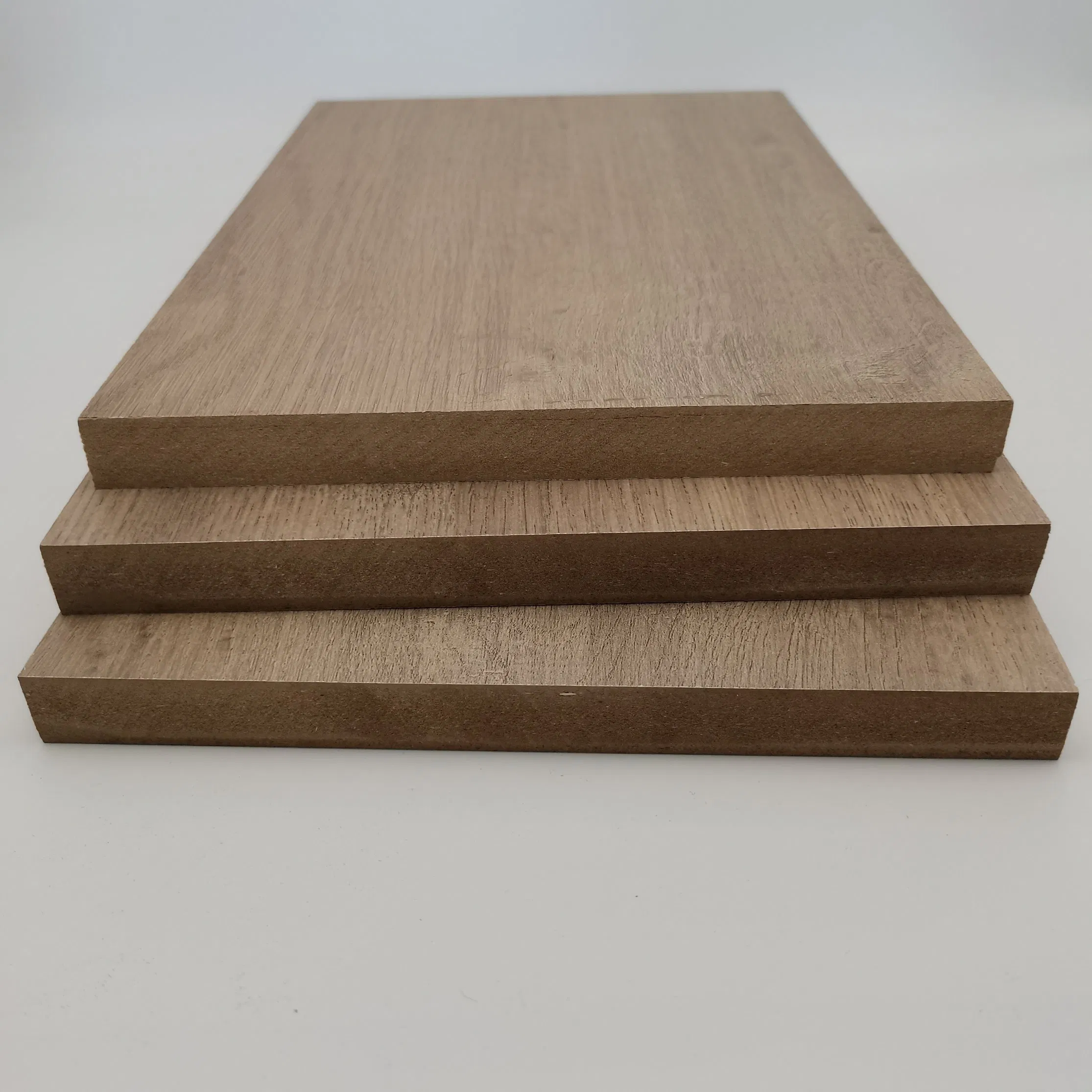 1220X2440X18mm Melamine Faced Melamine MDF Board for Furniture