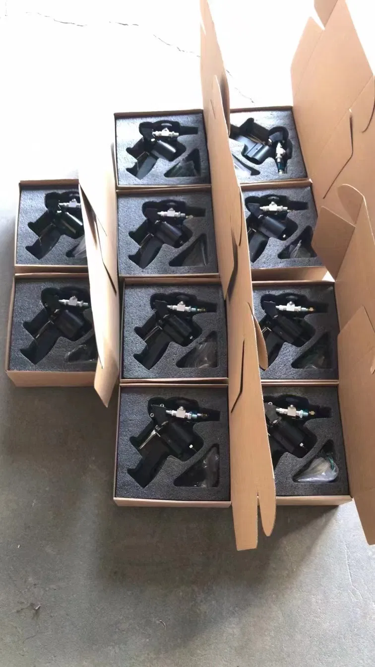 Пистолет для напыления полиуретановой пены PU