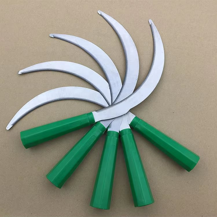 Factory Wholesale Middle East Market Hand Sickle Agriculture Tools Cutting Grass Sickle