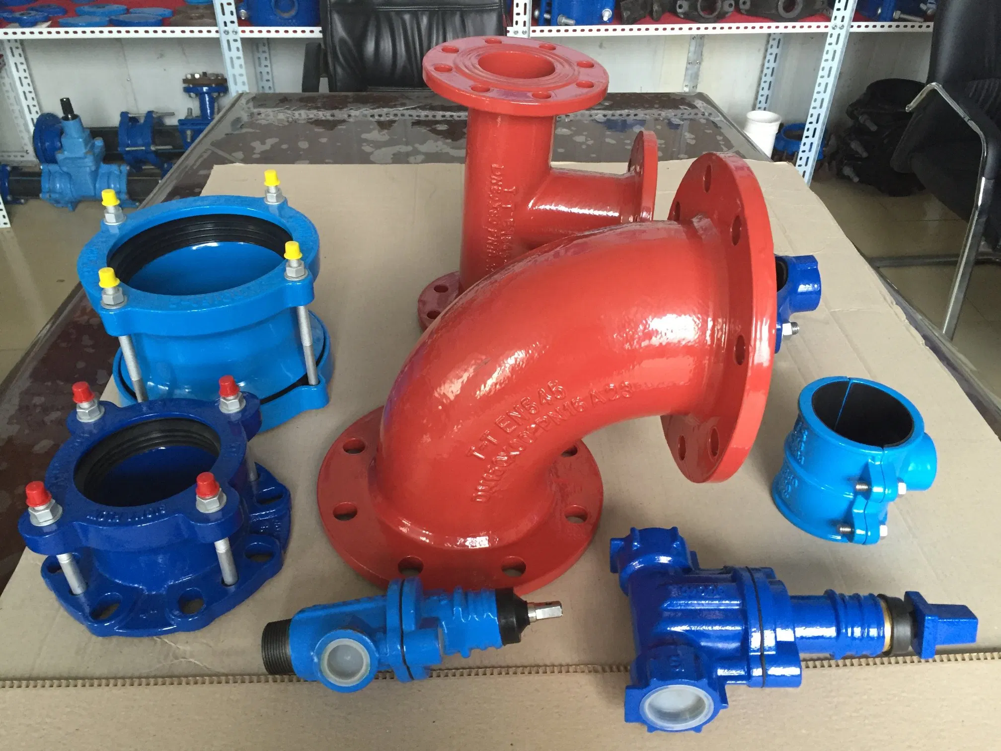Di Ductile Cast Iron Wide Range Universal Coupling