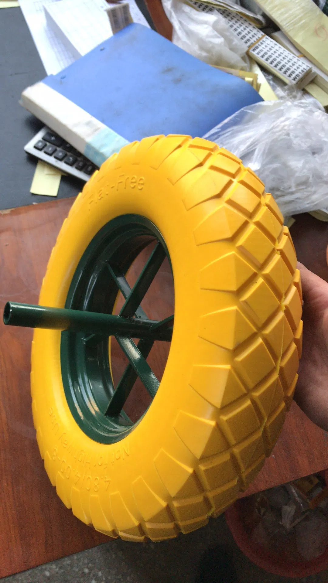 High Quality Wheelbarrow Wheel 400-8 Wheel